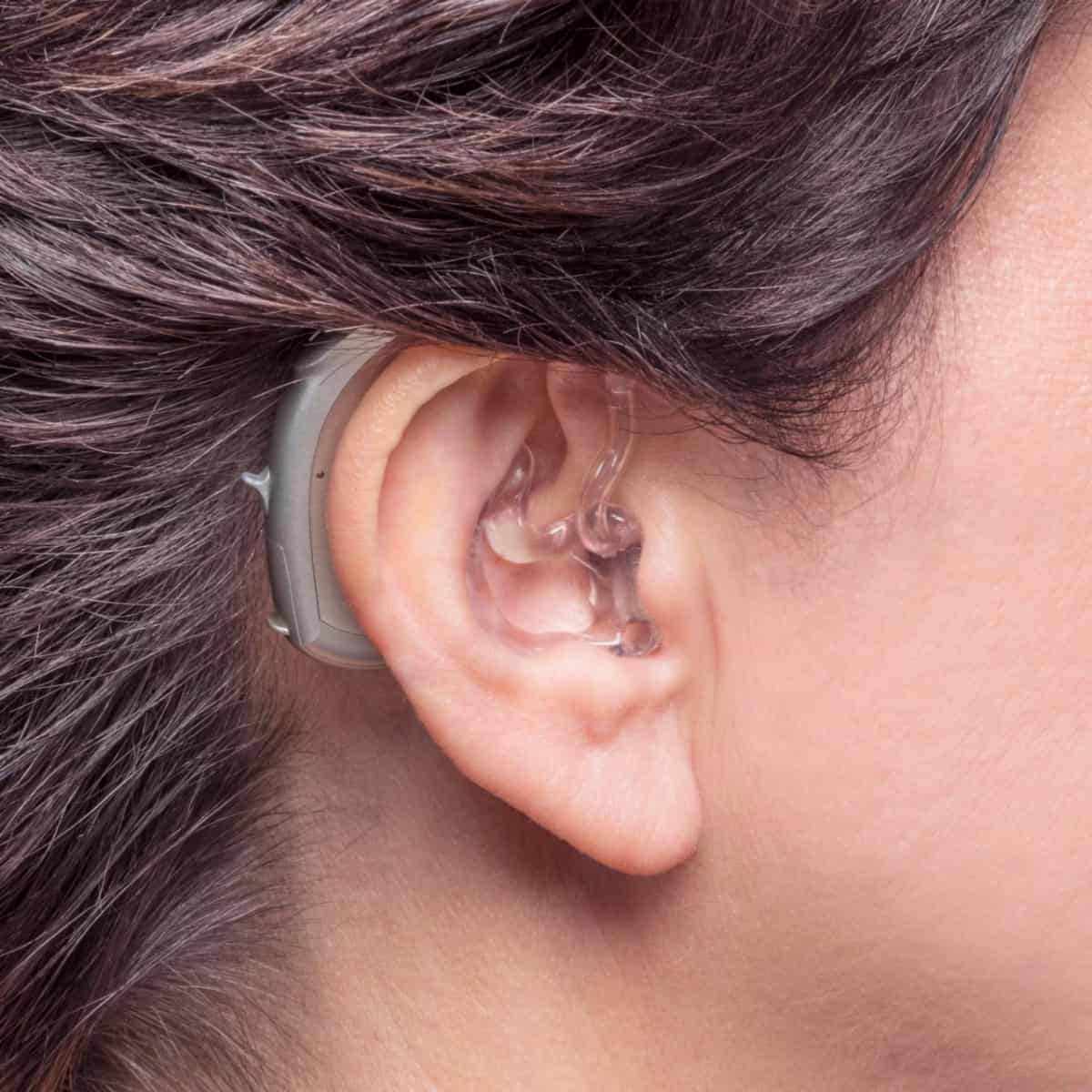 BTE digital hearing aid in use